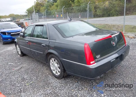 2010 Cadillac Dts Standard from USA, damaged, VIN 1G6KA5EYXAU127210